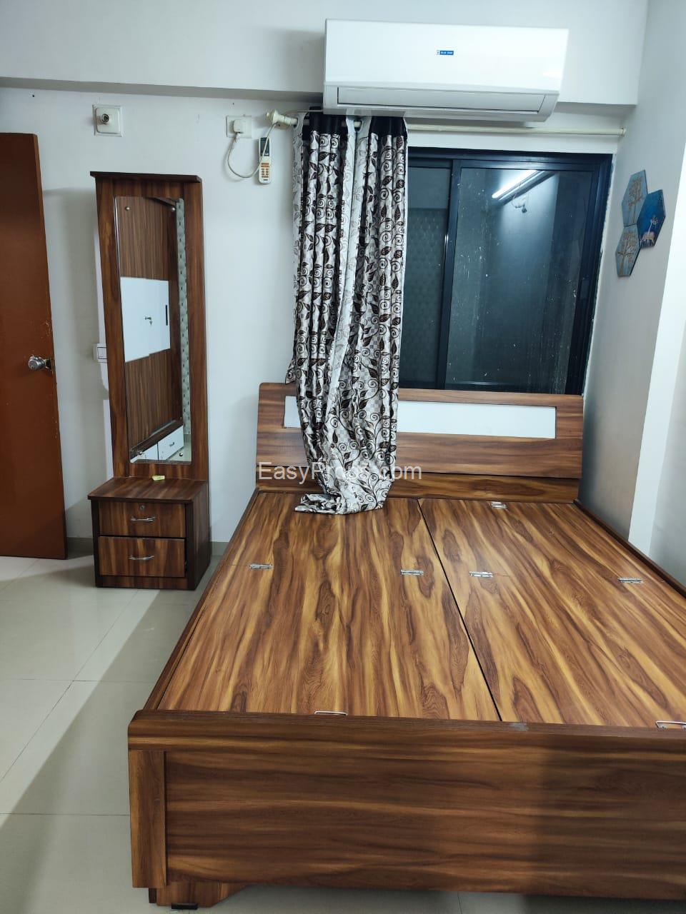 2 Bhk Flat On Rent